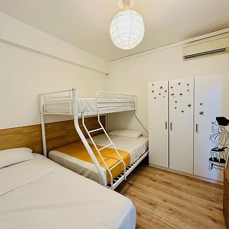 Punta Me Rooms In Madrid Downtown Экстерьер фото