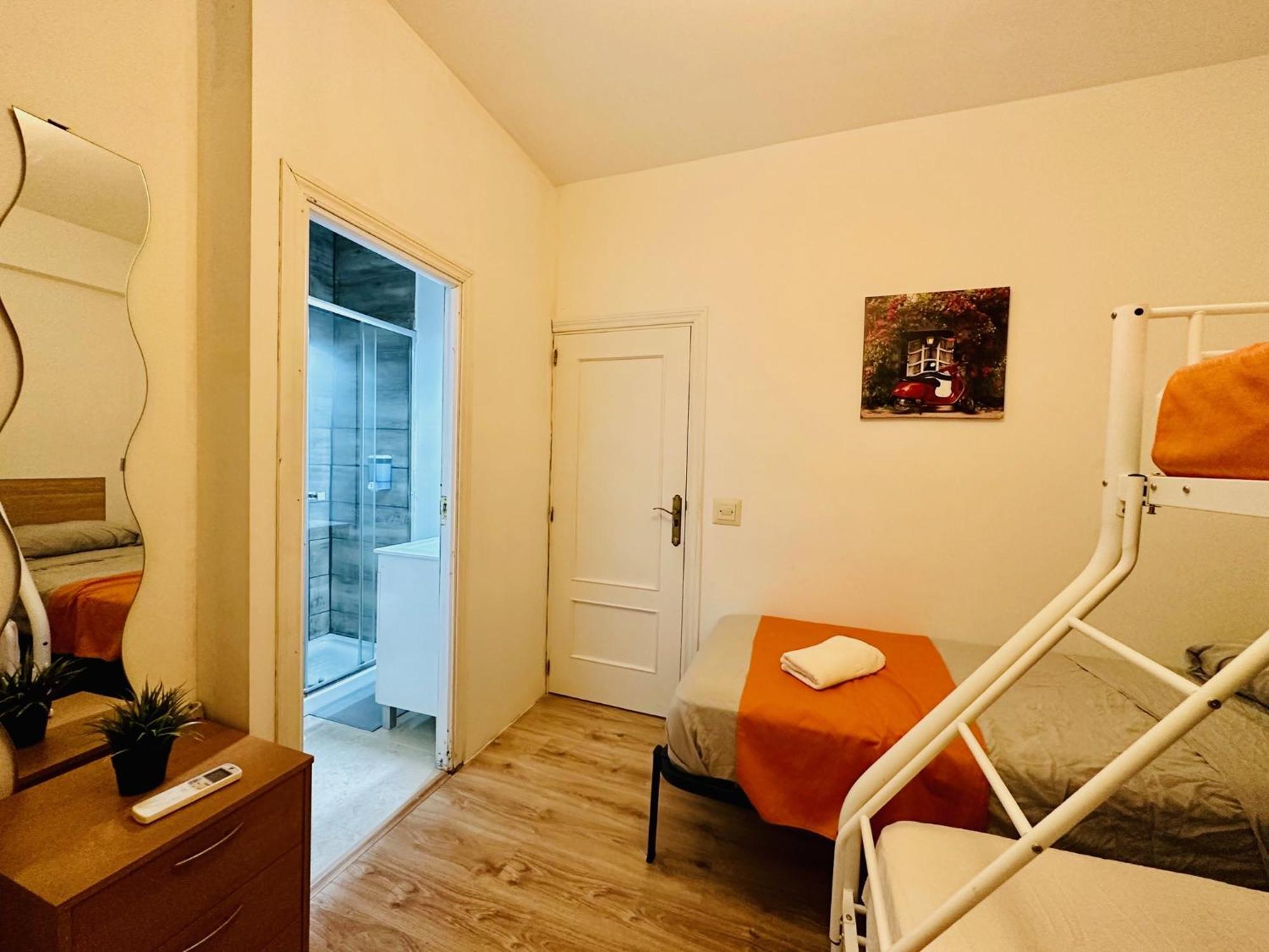 Punta Me Rooms In Madrid Downtown Экстерьер фото