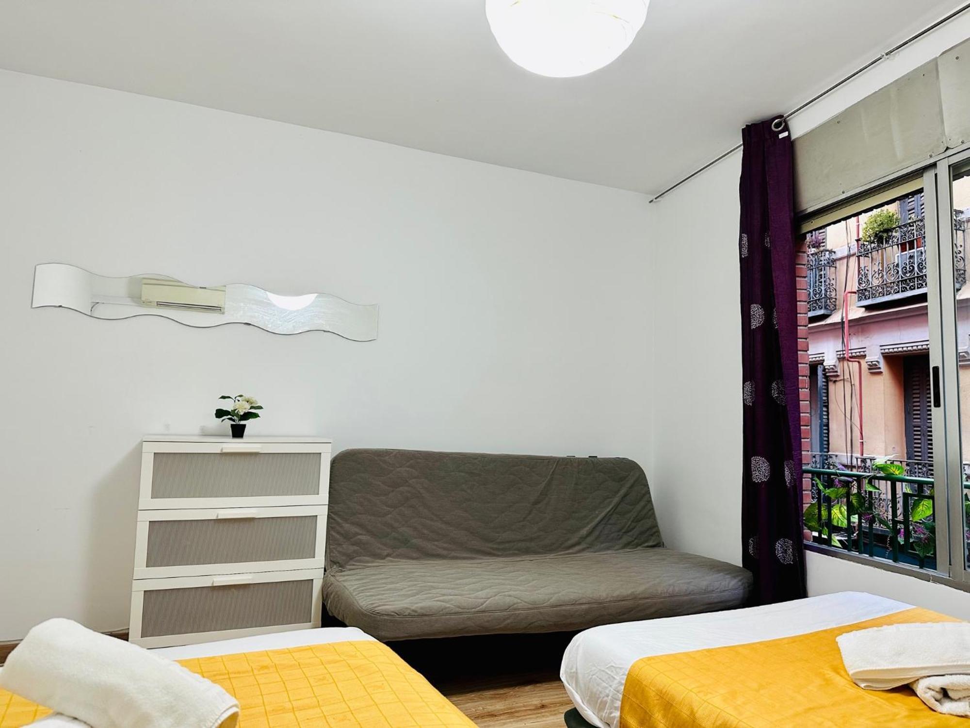 Punta Me Rooms In Madrid Downtown Экстерьер фото