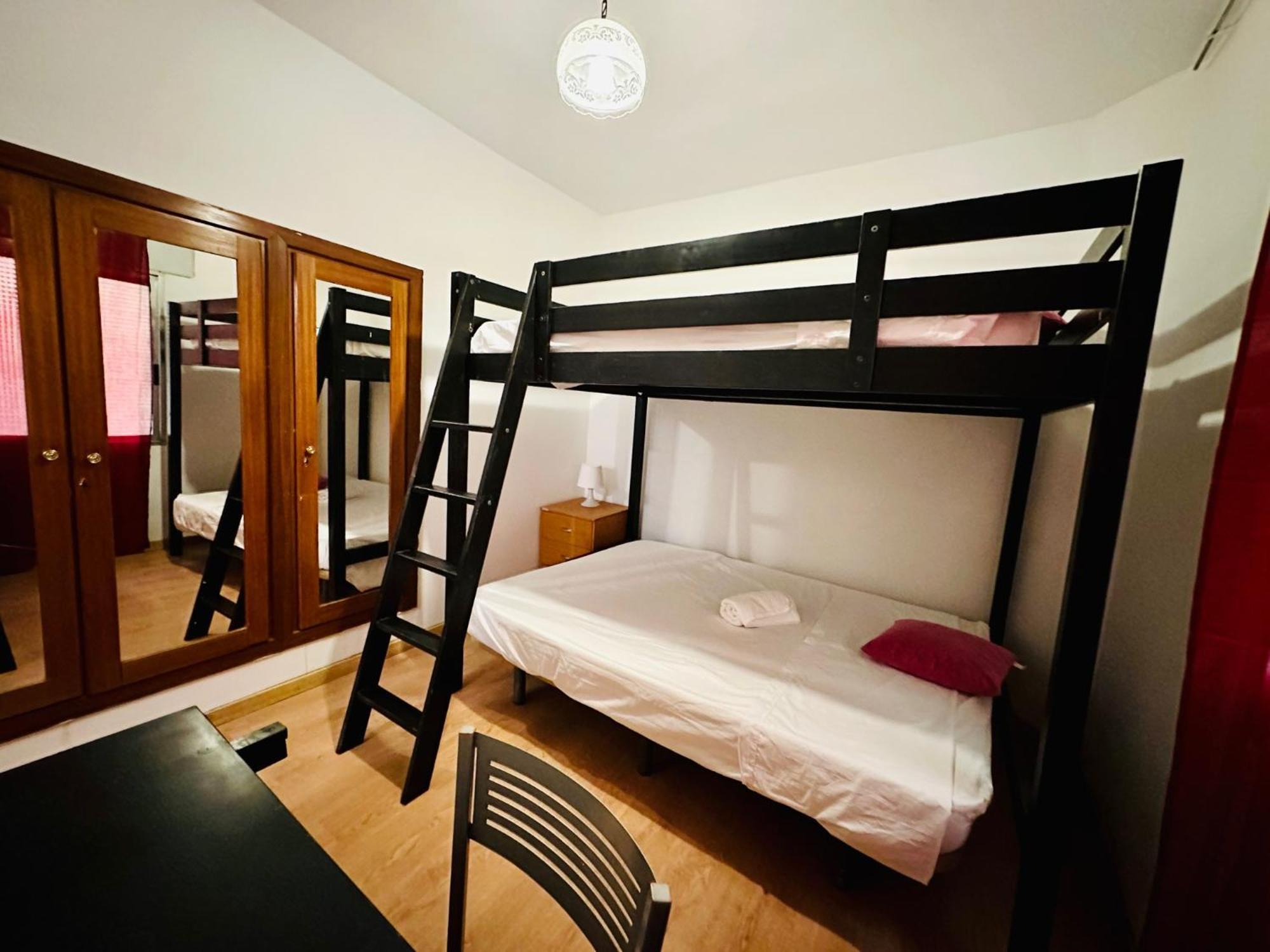 Punta Me Rooms In Madrid Downtown Экстерьер фото